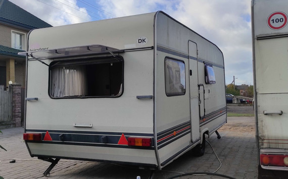 Кемпер для отдыха Burstner Club 5002 - изображение 2