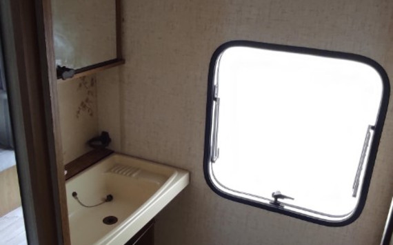 Кемпер для отдыха Burstner Club 5002 - изображение 7