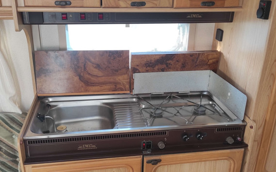 Кемпер для отдыха LMC 545 K - изображение 18