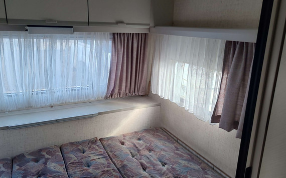 Кемпер для отдыха Burstner Holiday 4309 - изображение 16