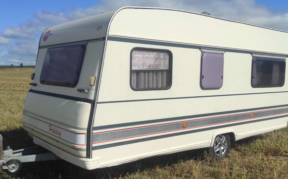 Кемпер для отдыха Burstner Holiday 4309