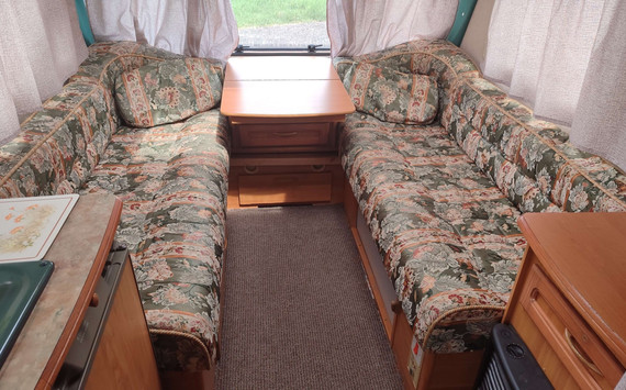 Кемпер для отдыха Coachman VIP 2000 520/4 - изображение 6