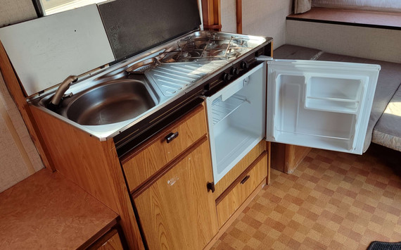 Кемпер для отдыха Burstner mini Club - изображение 8