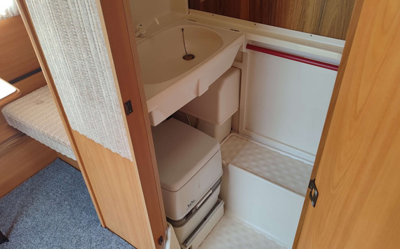 Кемпер для отдыха Dethleffs RT-2 - изображение 15