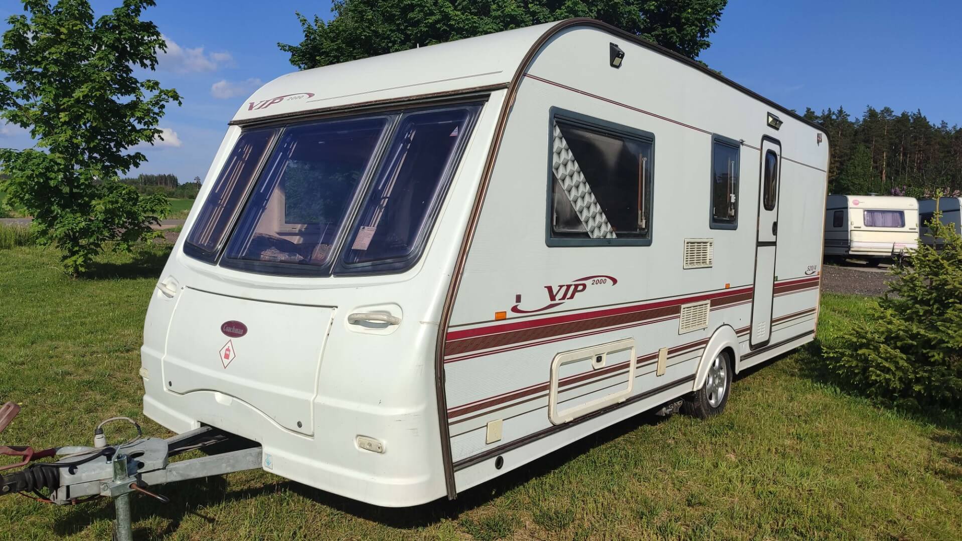 Прицеп на колесах Coachman VIP